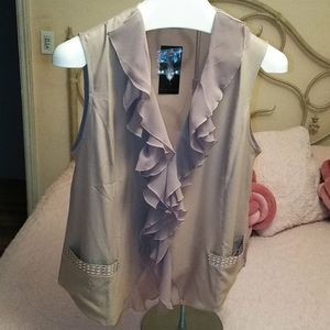 Studded 🌻Ruffled💛 Vest